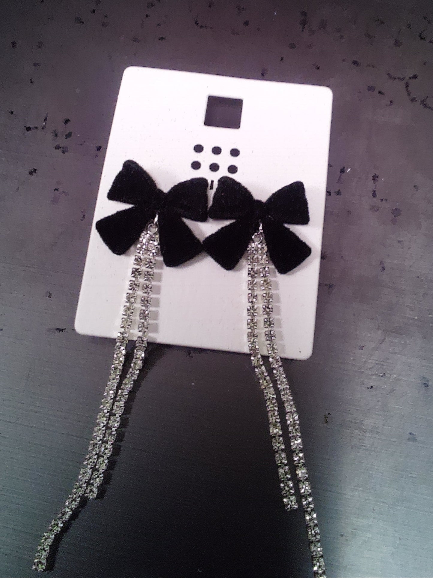 Silver Colored Bow Earring