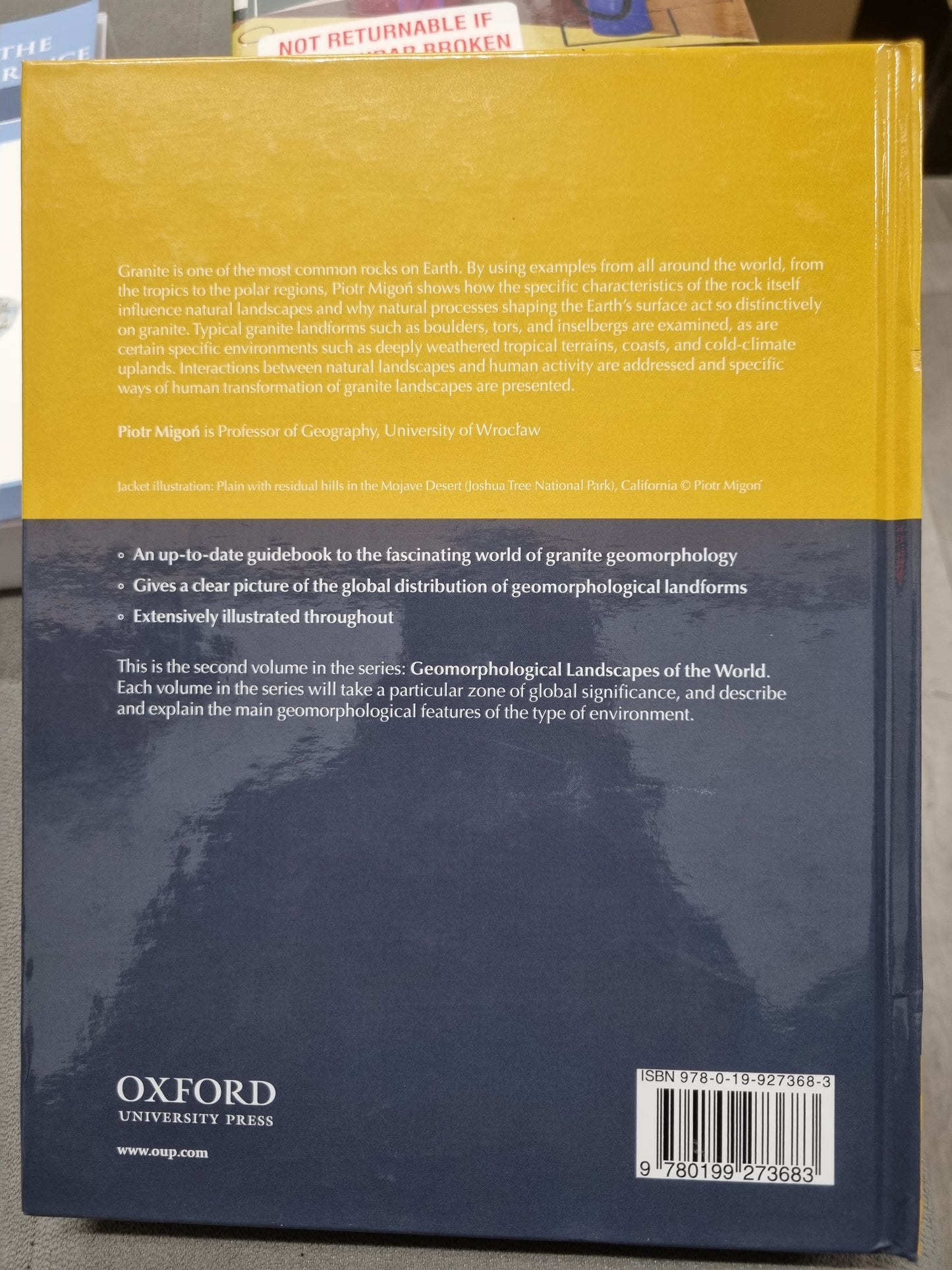 GRANITE LANDSCAPES OF THE WORLD - GEOMORPHOLOGICAL LANDSCAPES OF THE WORLD - PIOTR MIGON