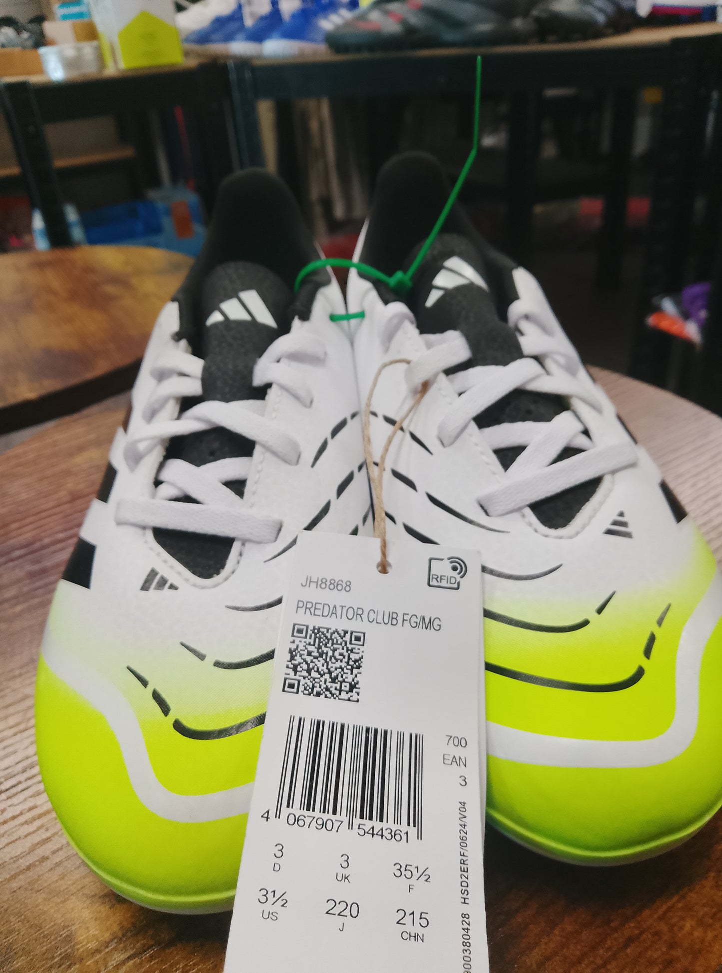 Adidas Predator Club FG/MG Football Boots