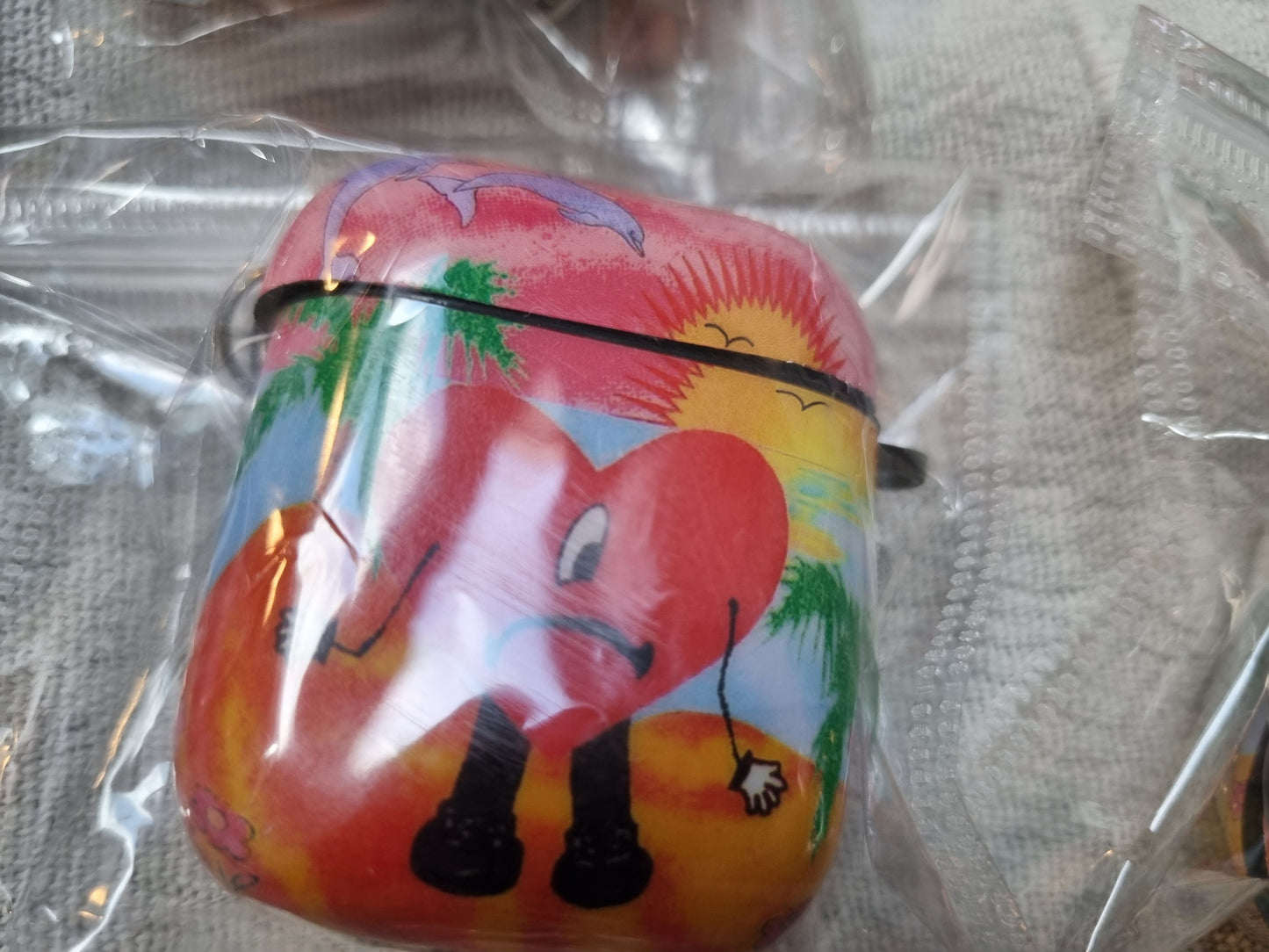 LOVE EXPRESSION AIRPOD 1 & 2  GEN CASE