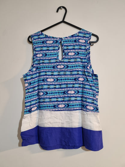 WOMEN'S SMALL BLUE AND WHITE PATTERNED VEST TOP