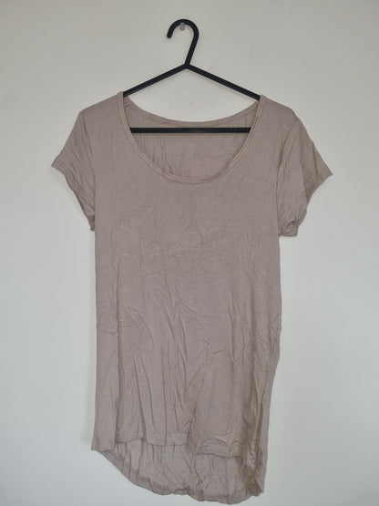 Women's Small/Medium Beige T-Shirt