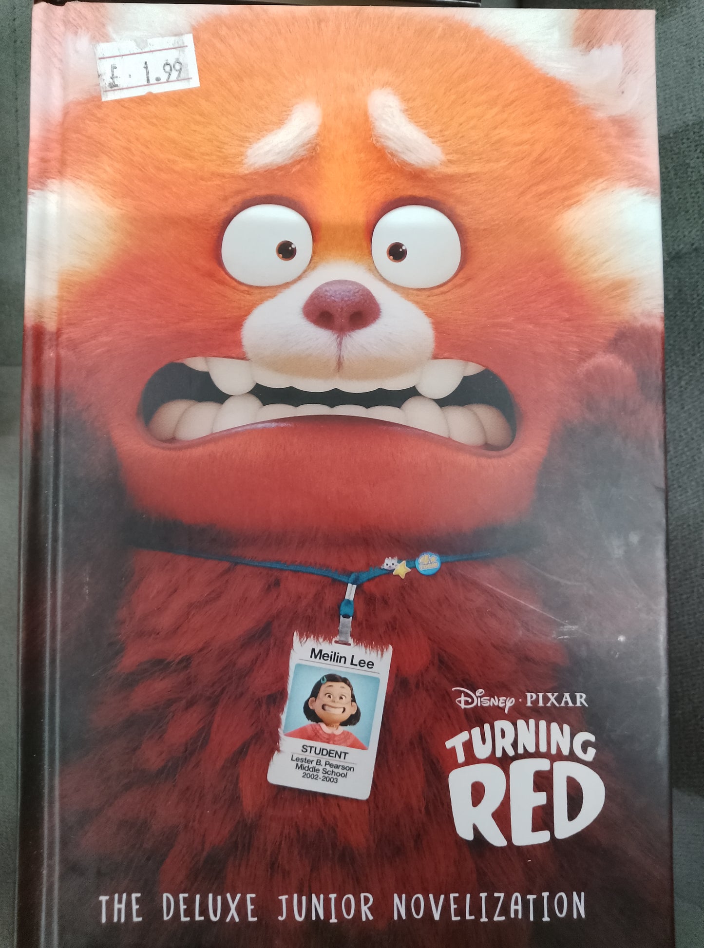 Disney Turning Red - Deluxe Junior Book