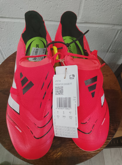 Adidas Predator League Fold-Over Football Boots Size 8