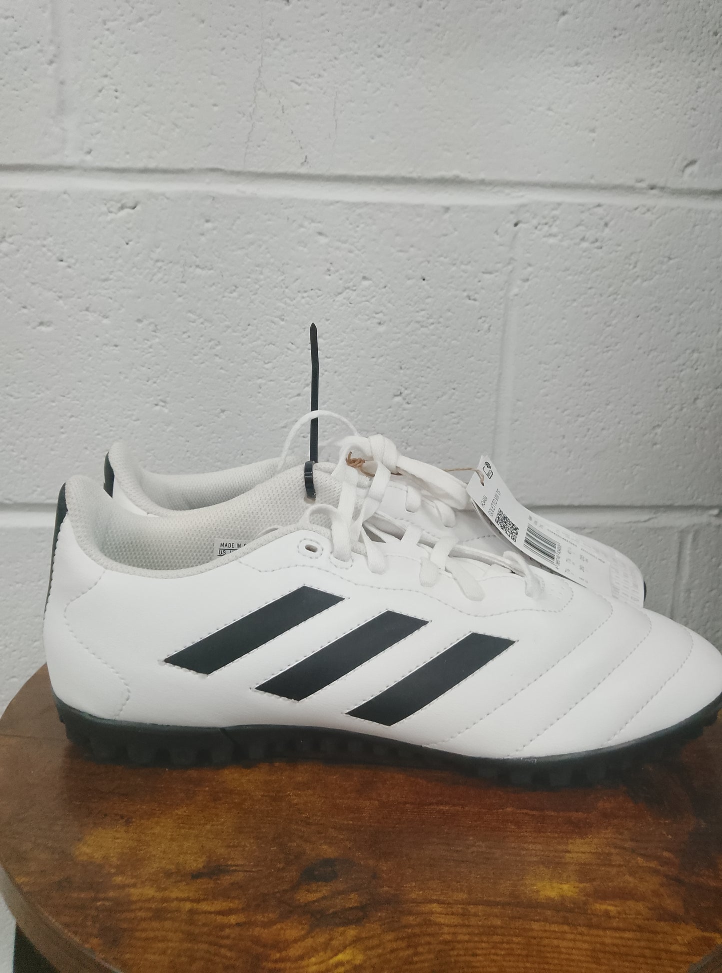 Adidas Goletto VIII Turf Football Boots Size 7.5