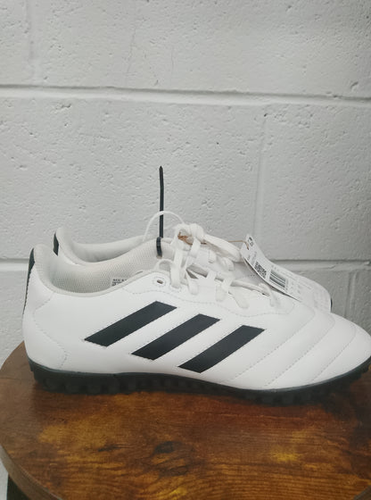 Adidas Goletto VIII Turf Football Boots Size 7.5