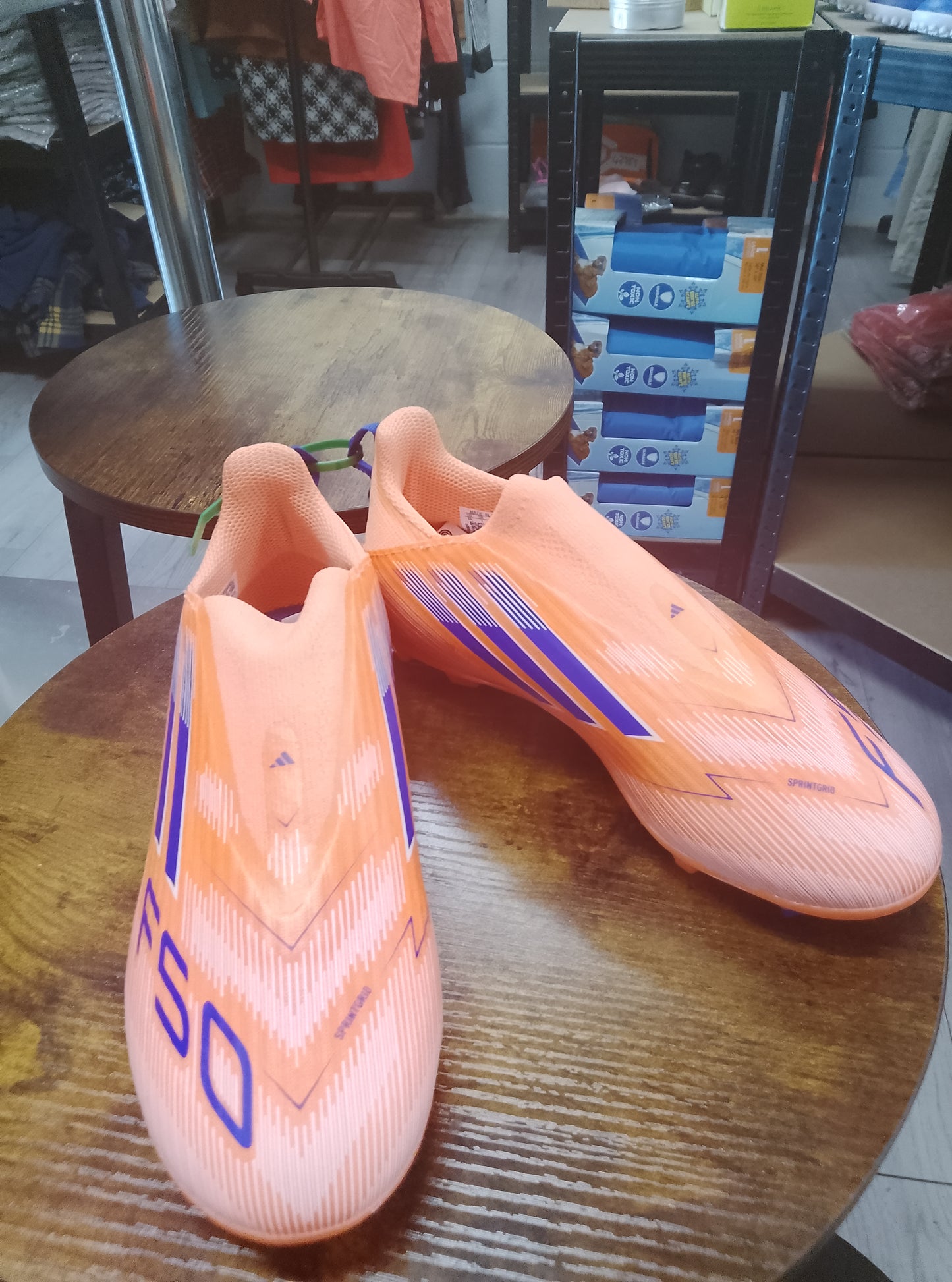 Adidas Kids F50 League Laceless FG/MG Football Boots Size 1