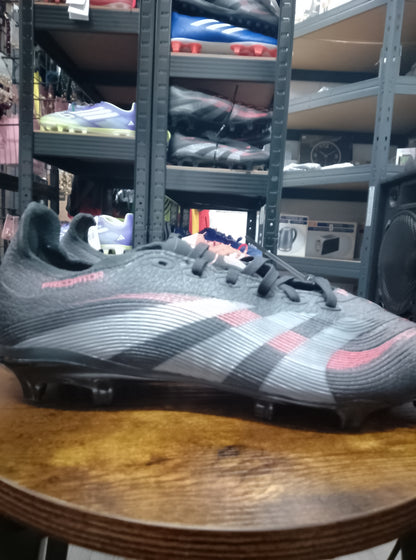 Adidas Predator League Firm Ground Football Boots Size 9