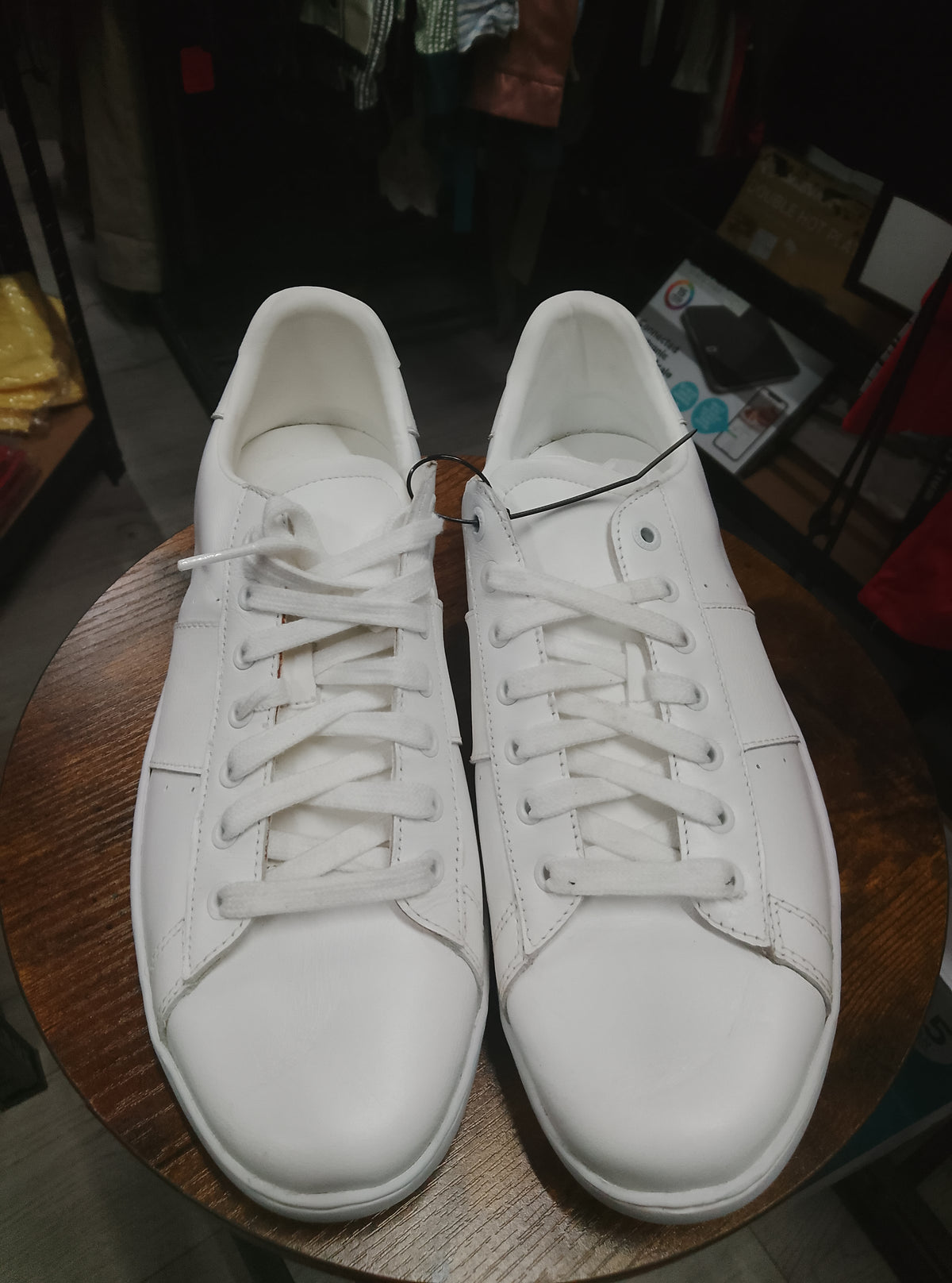 Firetrap Bouverie Low-Top White Trainers Size 8