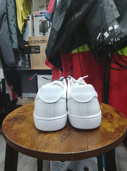 Firetrap Bouverie Low-Top White Trainers Size 8