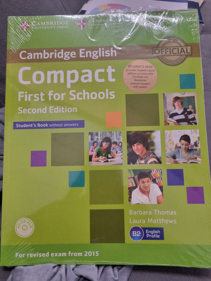 CAMBRIDGE ENGLISH - COMPACT FIRST FOR SCHOOLS - Second Edition