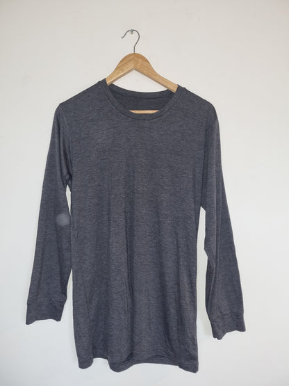 Unisex medium grey long sleeved t-shirt
